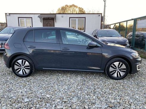 Volkswagen e-Golf 2019 - фото 20