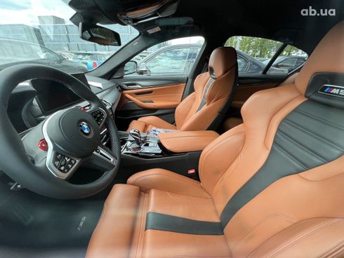 BMW M5 2022 - фото 15