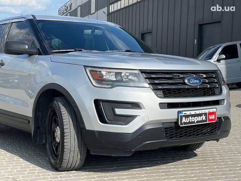 Ford Explorer 2017 серый - фото 4