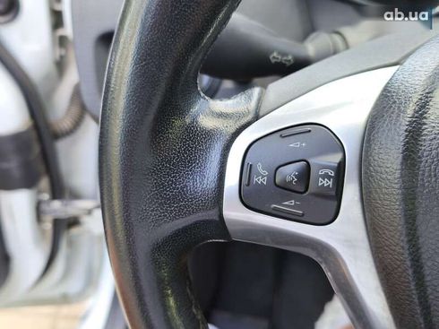 Ford Fiesta 2013 - фото 13