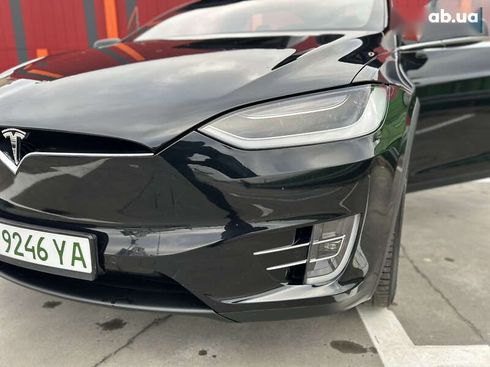 Tesla Model X 2018 - фото 10