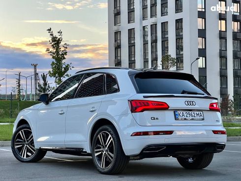 Audi Q5 2019 белый - фото 17