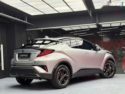 Toyota C-HR 2023 - фото 23