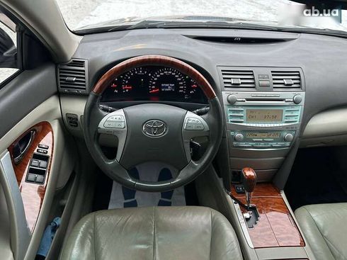 Toyota Camry 2007 - фото 18