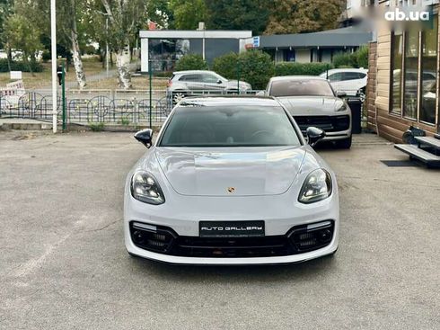 Porsche Panamera 2019 - фото 5