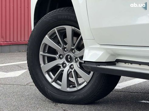 Mitsubishi Pajero Sport 2016 - фото 16