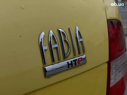 Skoda Fabia 2004 - фото 10