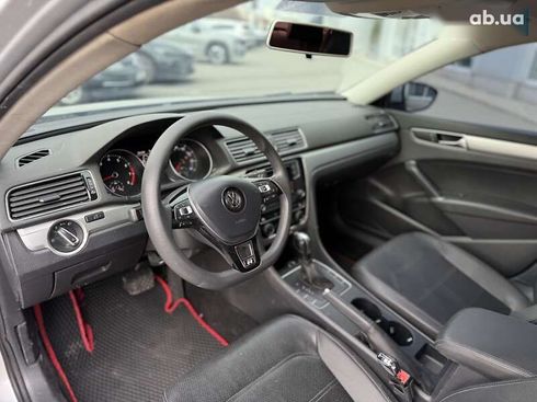 Volkswagen Passat 2016 - фото 15