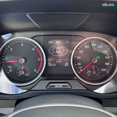 Volkswagen Crafter 2020 - фото 29