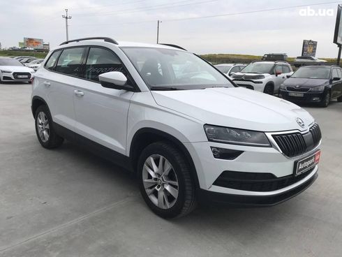 Skoda Karoq 2019 белый - фото 13