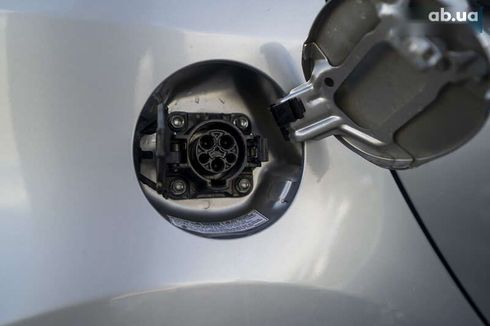 Peugeot iOn 2017 - фото 13