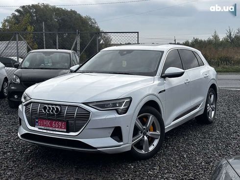 Audi E-Tron 2021 - фото 5