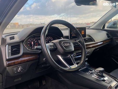 Audi Q5 2019 - фото 16