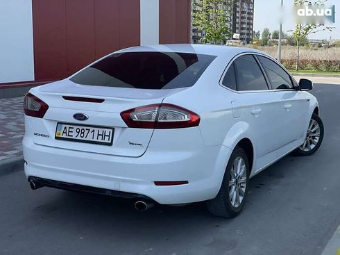 Ford Mondeo 2011 - фото 5