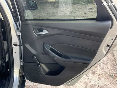 Ford Focus 2015 серый - фото 29