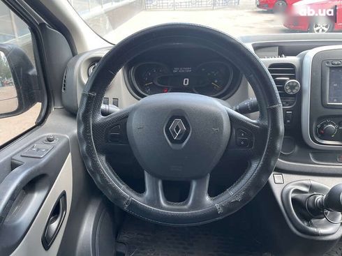 Renault Trafic 2015 - фото 15