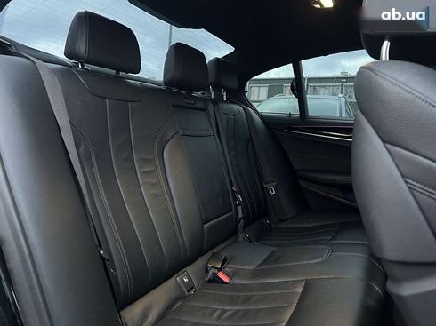 BMW 5 серия 2018 - фото 23