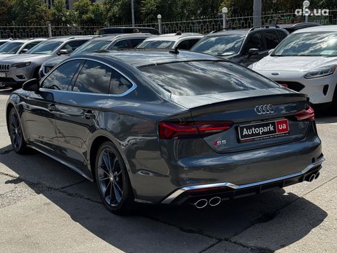 Audi S5 2023 серый - фото 7