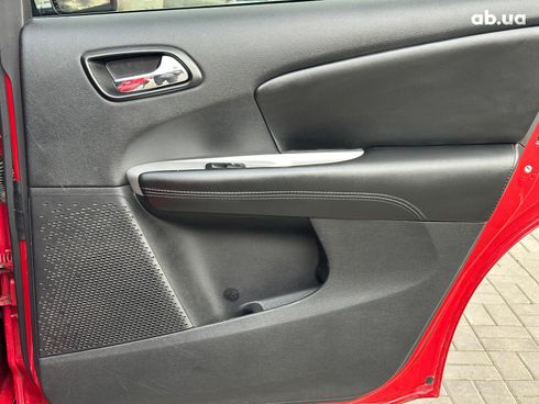 Dodge Journey 2014 красный - фото 17