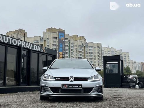 Volkswagen Golf GTI 2015 - фото 3