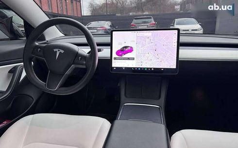 Tesla Model 3 2021 - фото 10