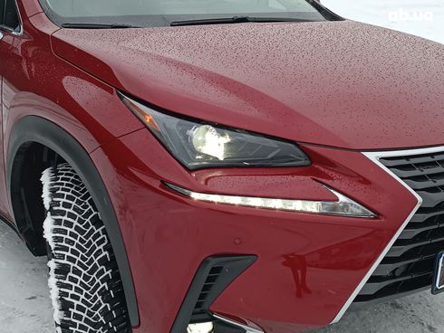 Lexus NX 2020 красный - фото 17