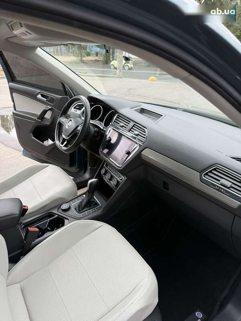 Volkswagen Tiguan 2019 - фото 18