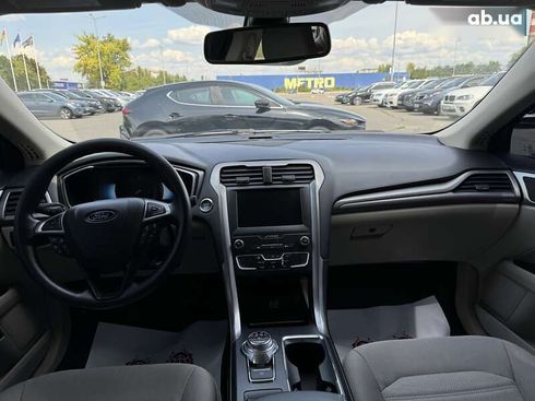 Ford Fusion 2019 - фото 13