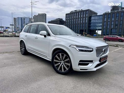 Volvo XC90 2021 - фото 13