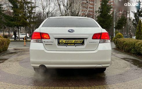 Subaru Legacy 2010 - фото 6
