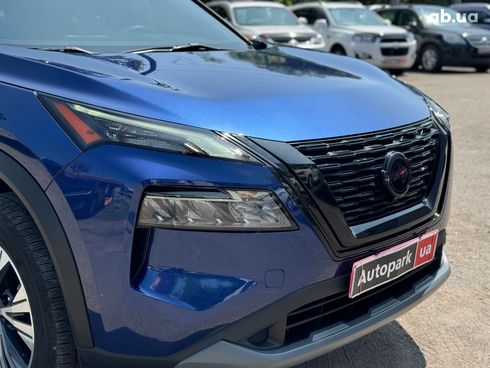 Nissan Rogue 2023 синий - фото 11