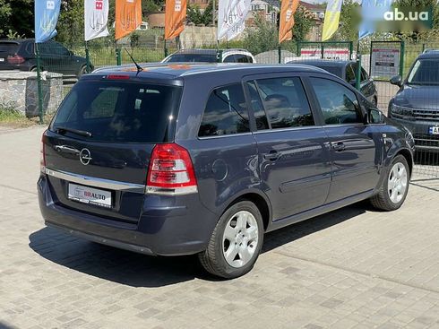 Opel Zafira 2010 - фото 14