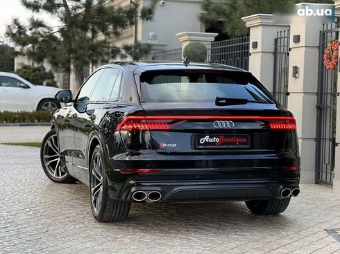 Audi SQ8 2021 - фото 10