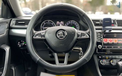 Skoda Superb 2017 - фото 11