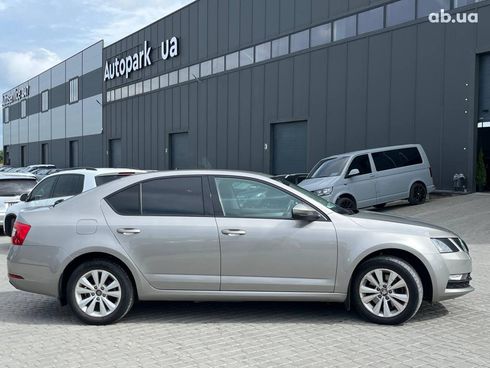 Skoda octavia a7 2017 бежевый - фото 5