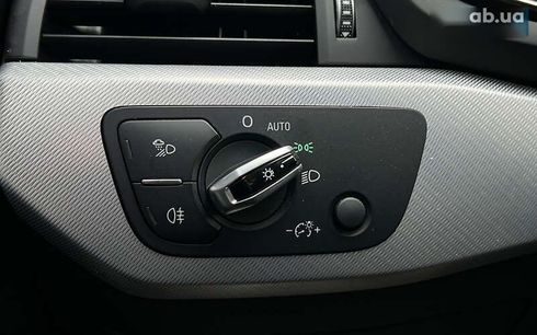 Audi A4 2016 - фото 17