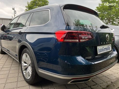 Volkswagen Passat 2022 - фото 17