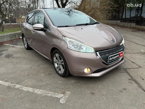 Peugeot 208 2013 серый - фото 3