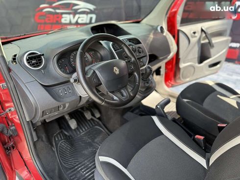 Renault Kangoo 2015 - фото 18