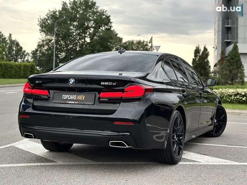 BMW 5 серия 2020 - фото 14