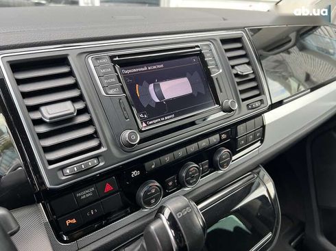 Volkswagen Multivan 2015 - фото 15