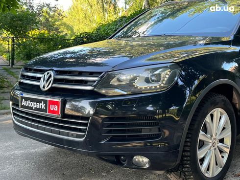 Volkswagen Touareg 2011 черный - фото 4