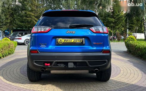 Jeep Cherokee 2019 - фото 6