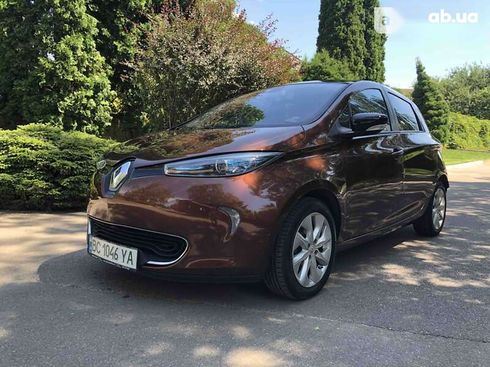 Renault Zoe 2015 - фото 17