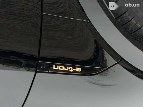 Audi e-tron S 2021 - фото 23