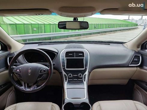 Lincoln MKX 2016 - фото 13