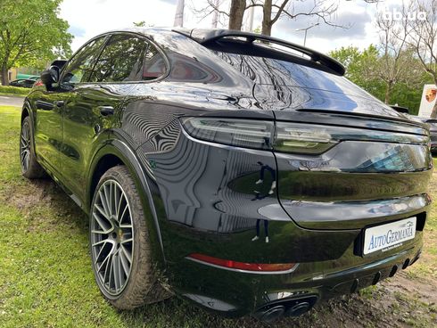 Porsche Cayenne Coupe 2023 - фото 38