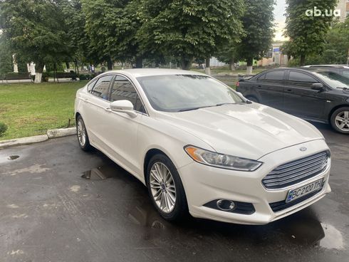 Ford Fusion 2016 белый - фото 7