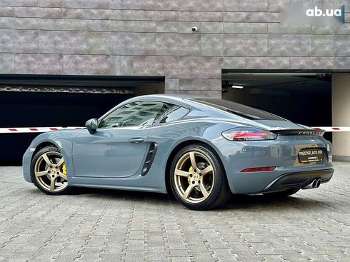 Porsche Cayman 2018 - фото 21