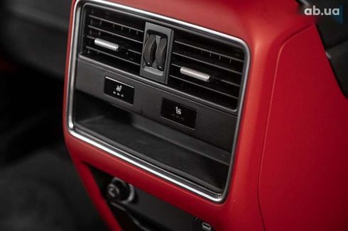 Porsche Cayenne Coupe 2021 - фото 23